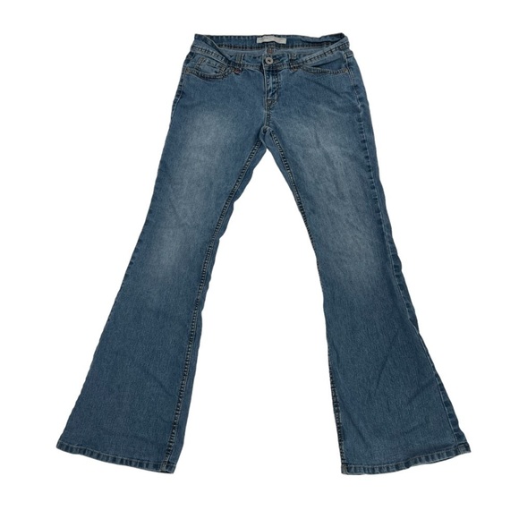 No Boundaries Stretch Flare Jeans Size 9 Women’s - Picture 1 of 4